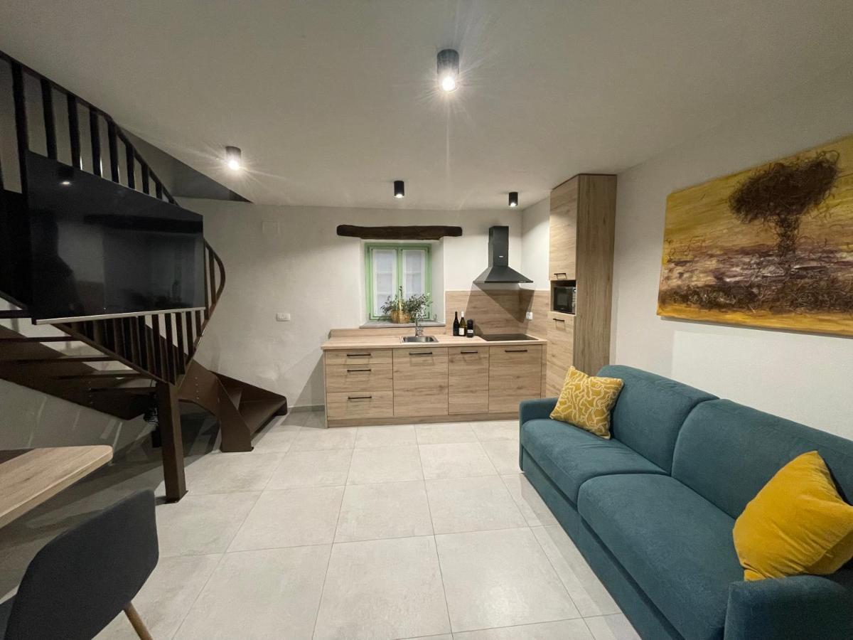 Vila Imenja Smartno Ngoại thất bức ảnh